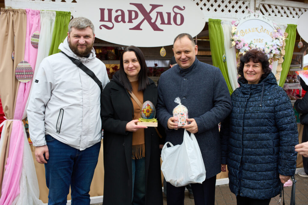«Цар Хліб» на Великодньому ярмарку в Івано-Франківську
