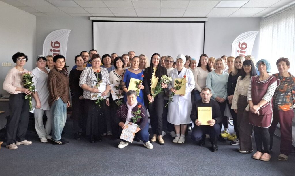 Шана досвіду та відданості. На Івано-Франківському хлібокомбінаті відзначили ювілярів професії.