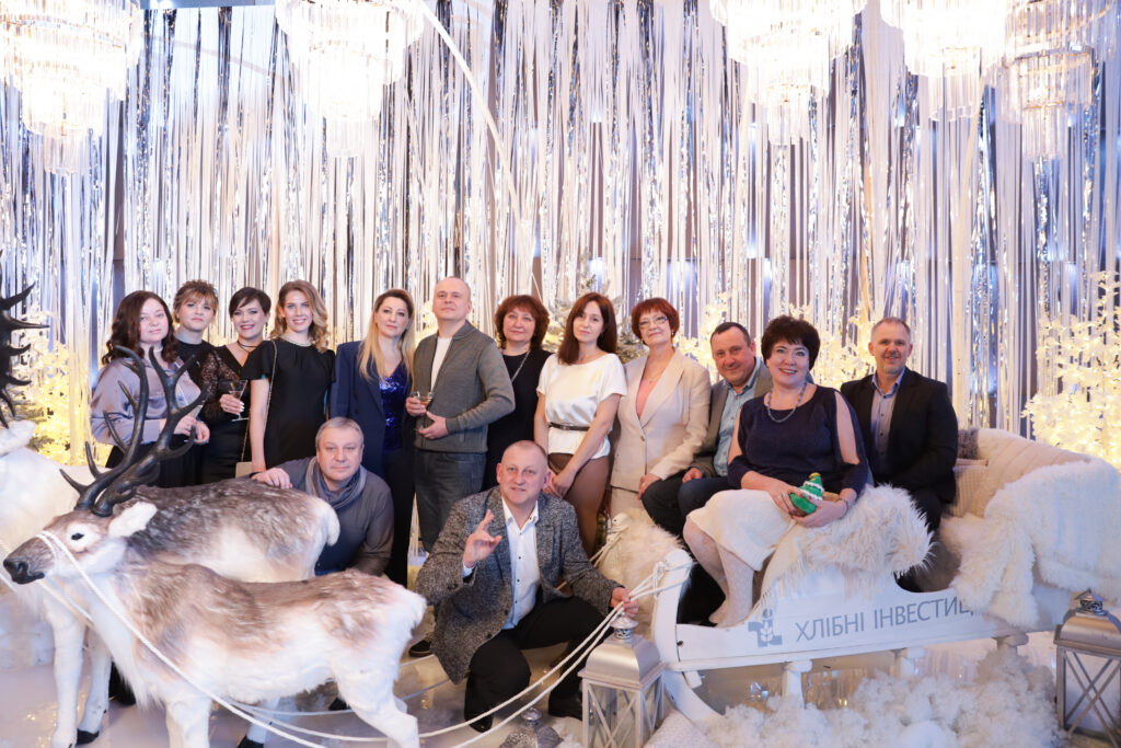 У кришталевій атмосфері Crystal Night команда холдингу відзначила підсумки року