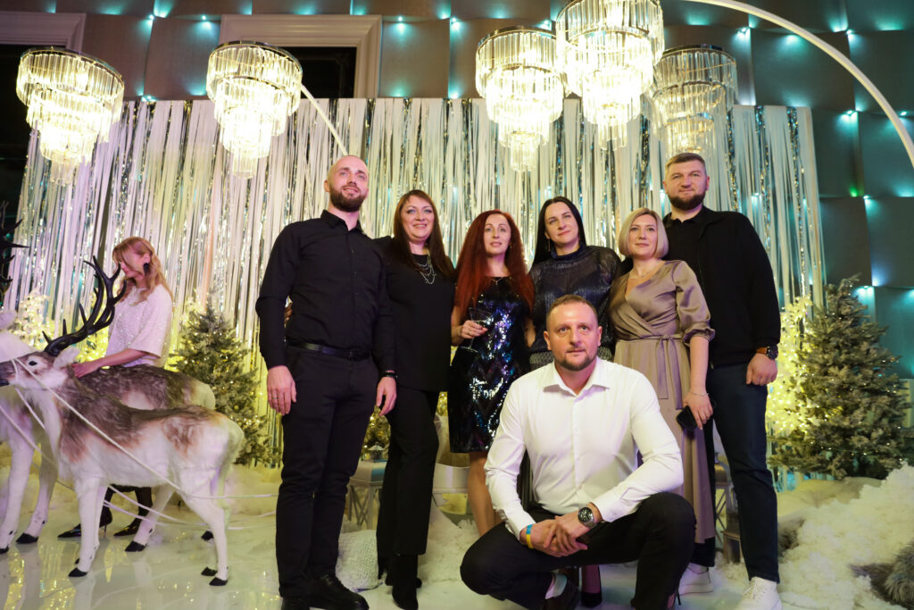У кришталевій атмосфері Crystal Night команда холдингу відзначила підсумки року
