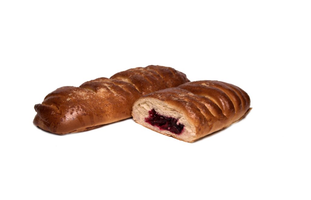 Рулет із вишнями