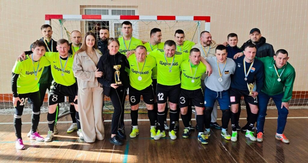 Футбольна команда «Цар Хліб» — призер двох чемпіонатів сезону 2025-2026